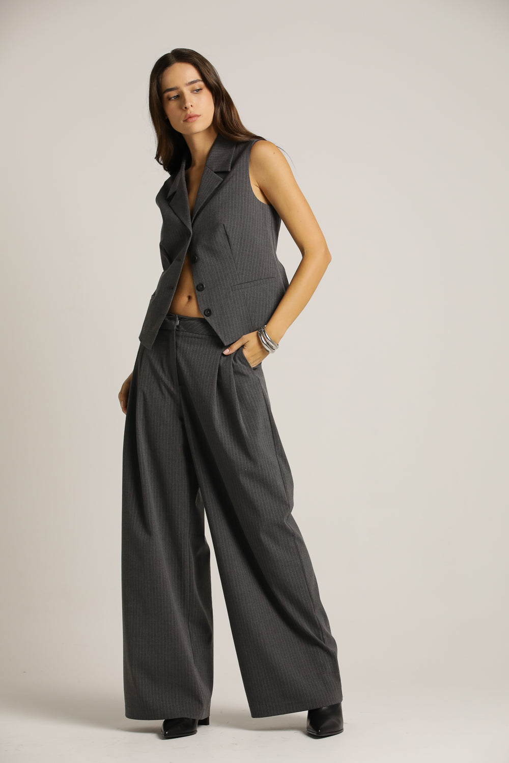 Tailored Wide-Leg Pants