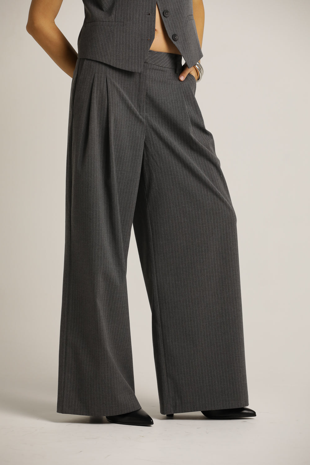Tailored Wide-Leg Pants