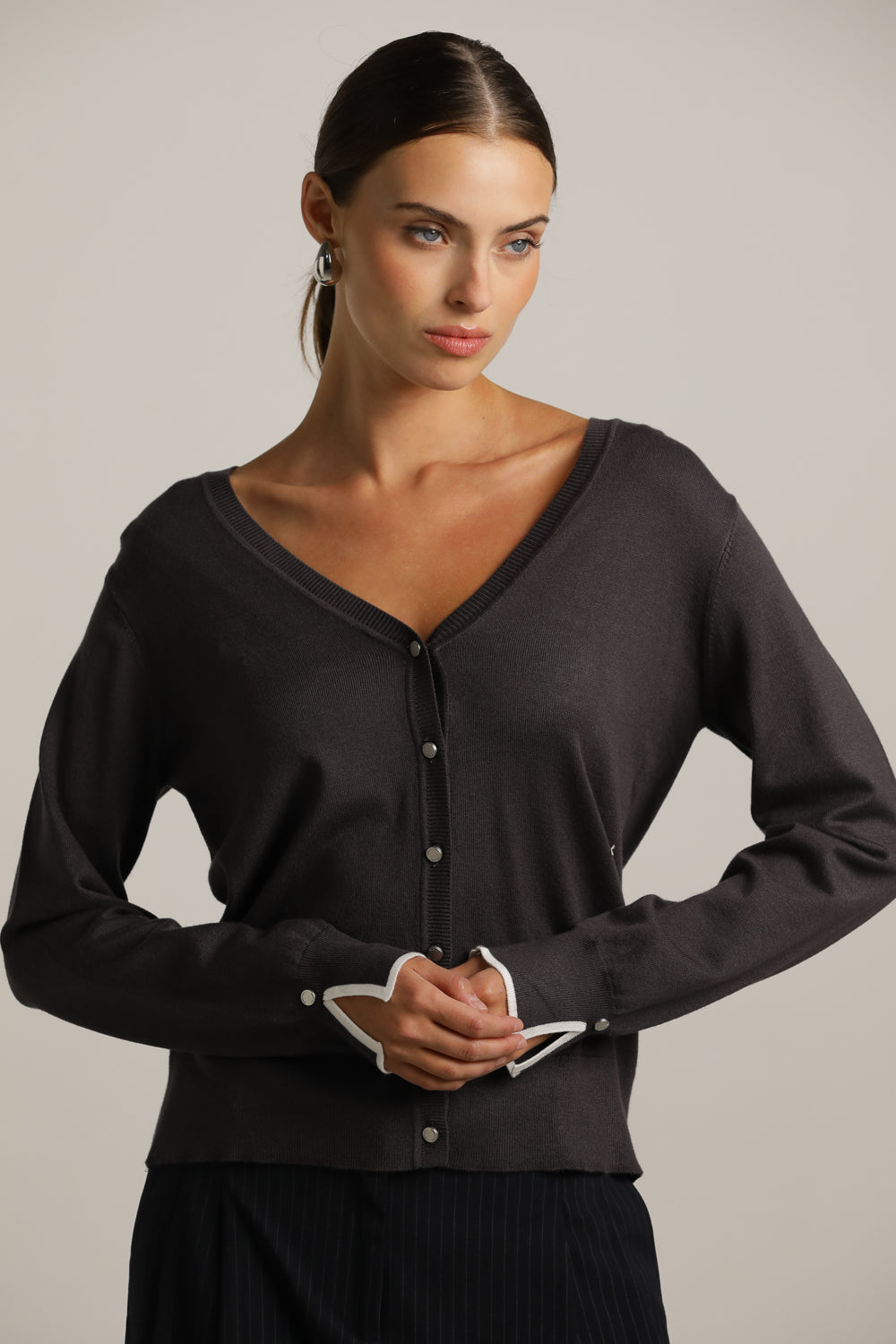 Fitted Cardigan Knit With V-Neck