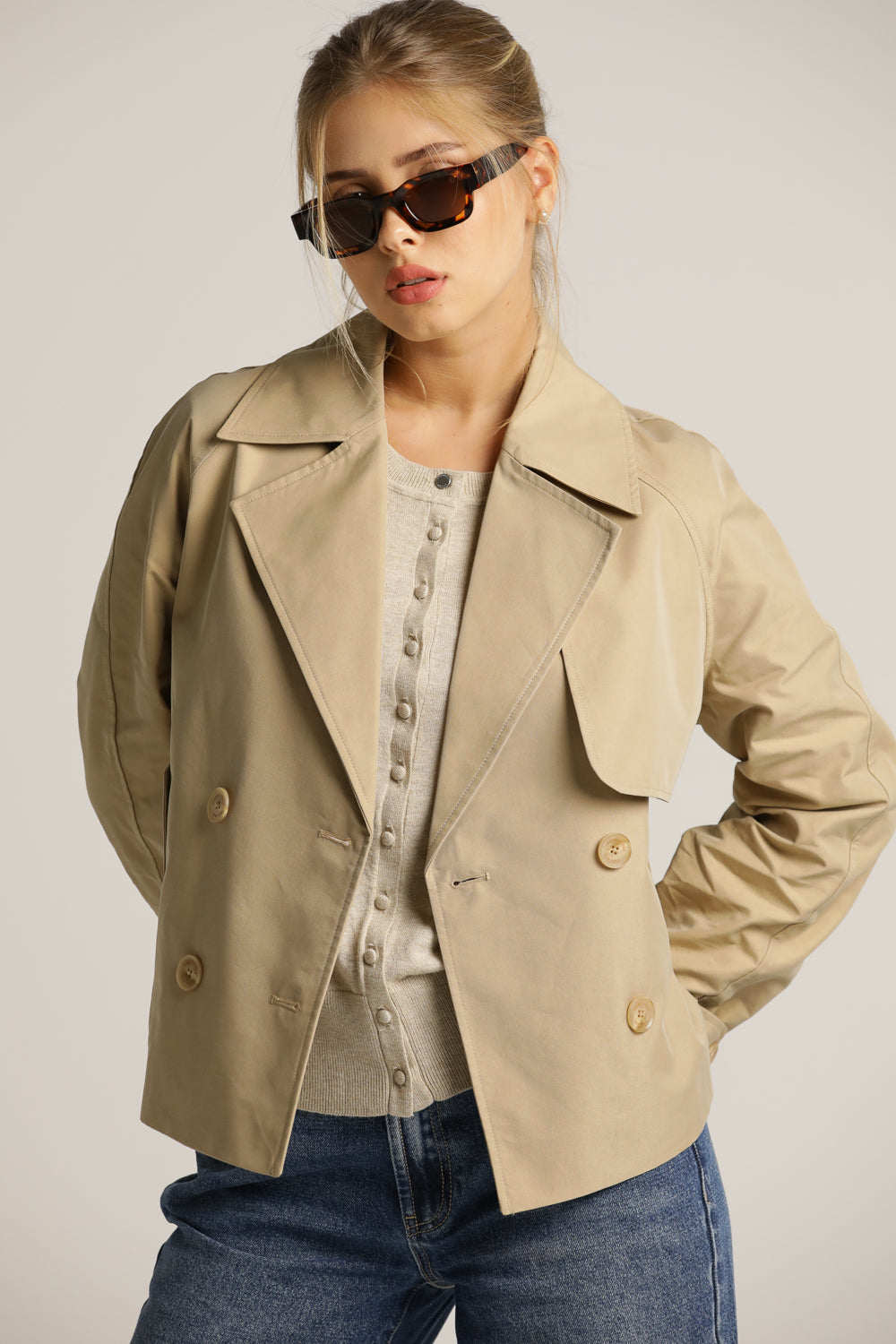 Short Trench Coat With Double-Breasted Buttons