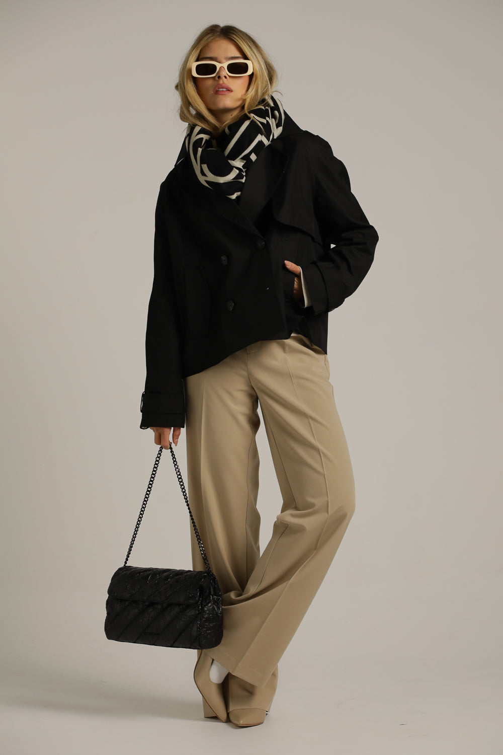 Short Trench Coat With Double-Breasted Buttons