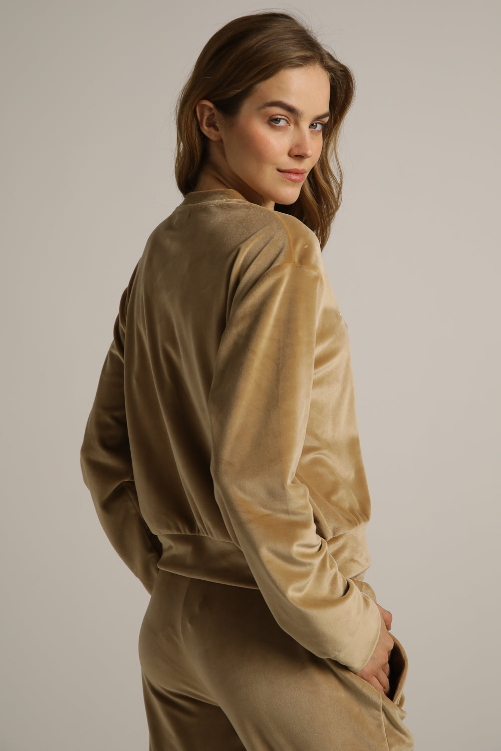 Velvet Oversized Sweatshirt