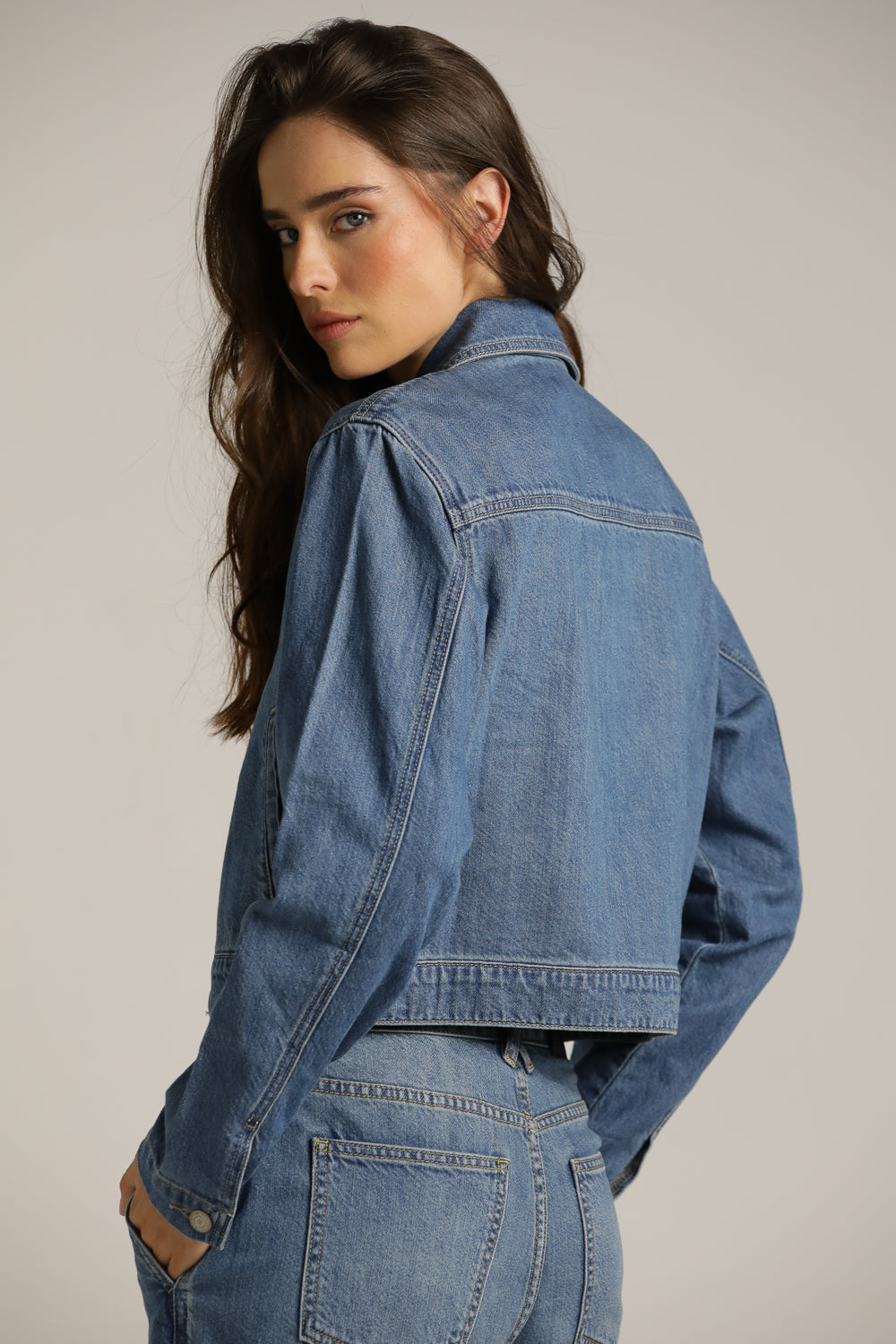 Boxy Cropped Denim Jacket In Cotton