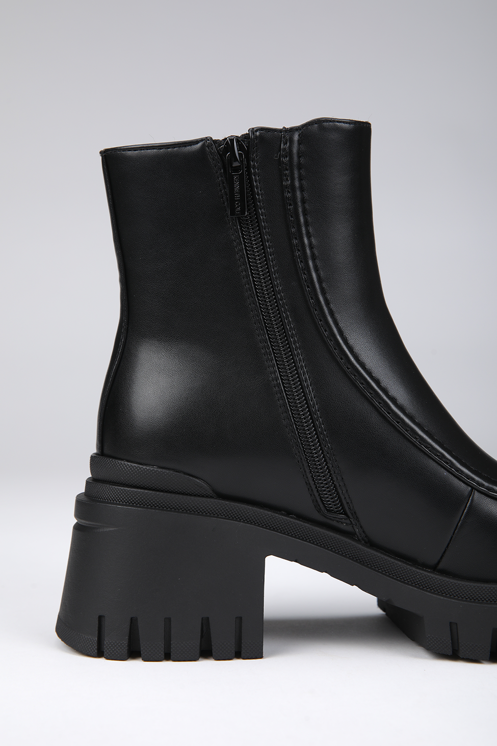 Leather Ankle Boots, Chunky Sole.