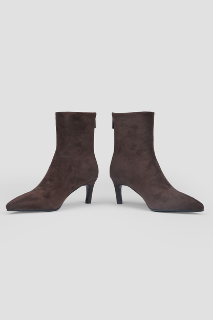 Ankle Boots, Back Zipper, Rubber Sole.