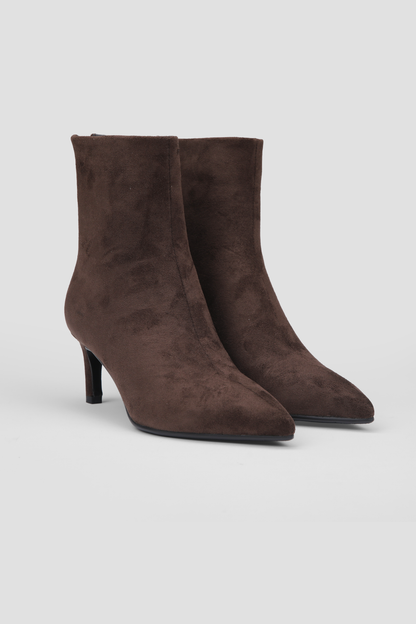 Ankle Boots, Back Zipper, Rubber Sole.