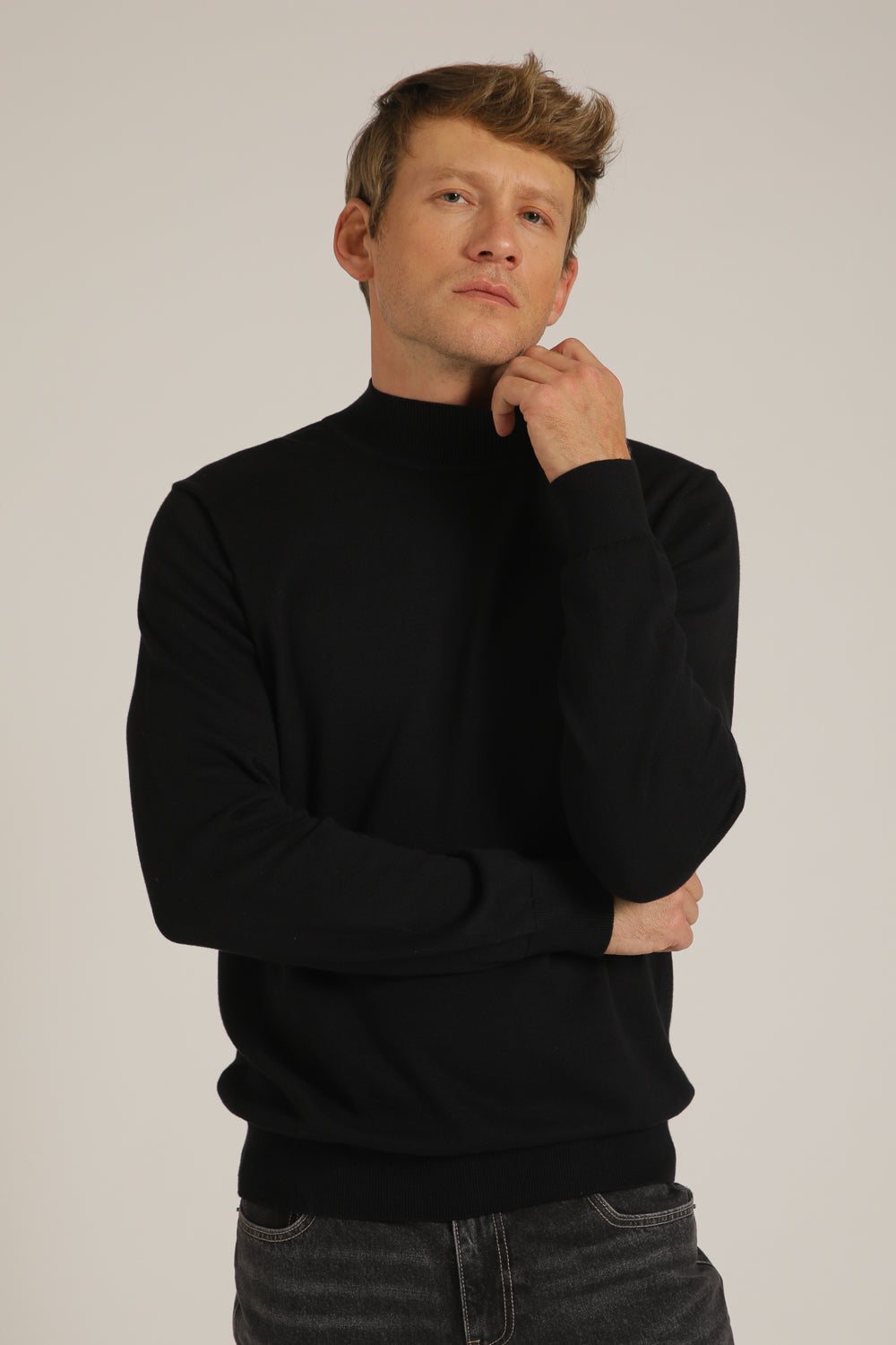 Turtleneck Knit Top
