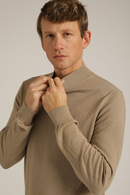 Turtleneck Fit Lightweight Knit