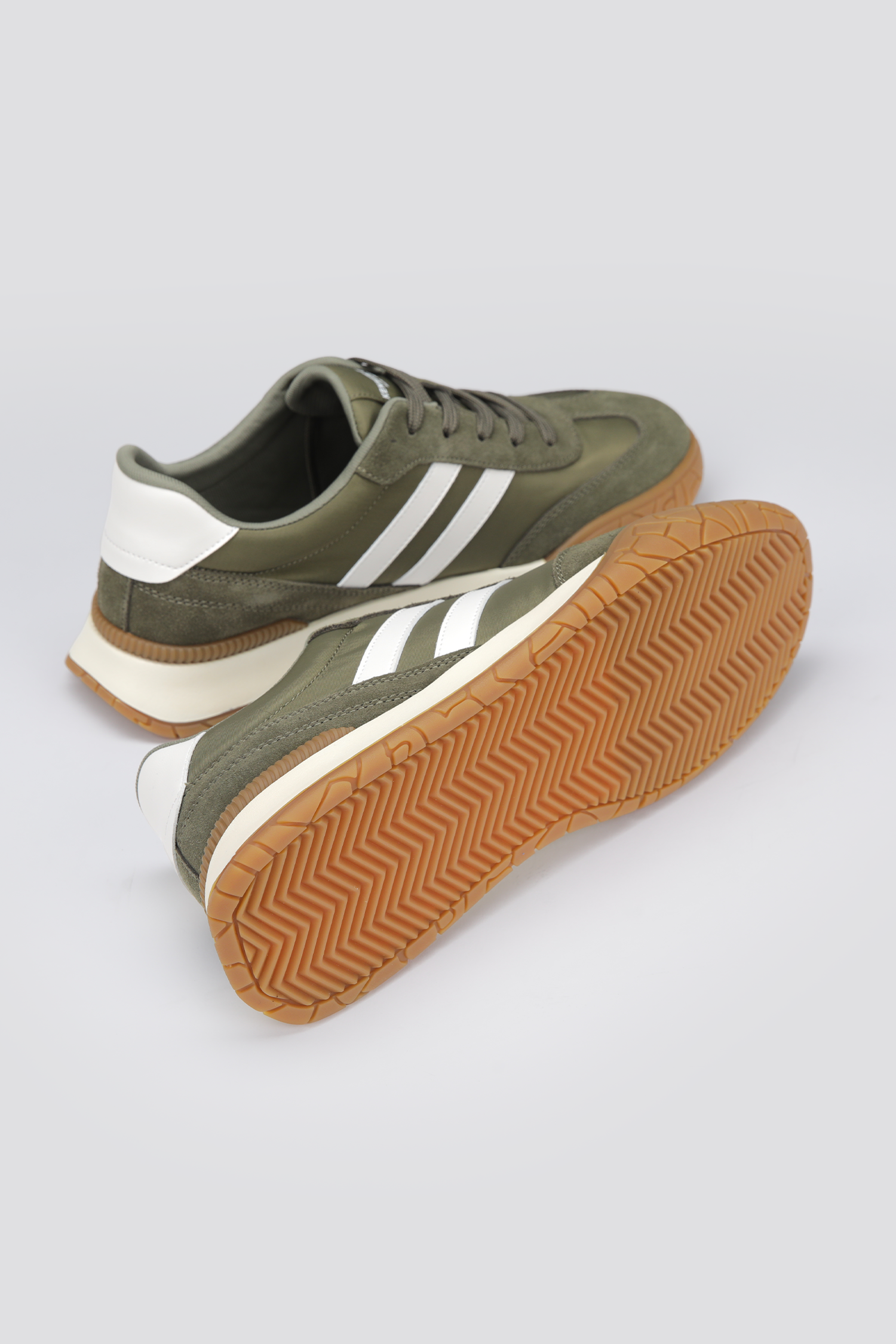 Leather And Suede Sneakers, Rubber Sole.