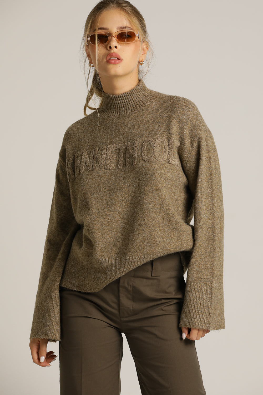 Thick Knitted Turtleneck
