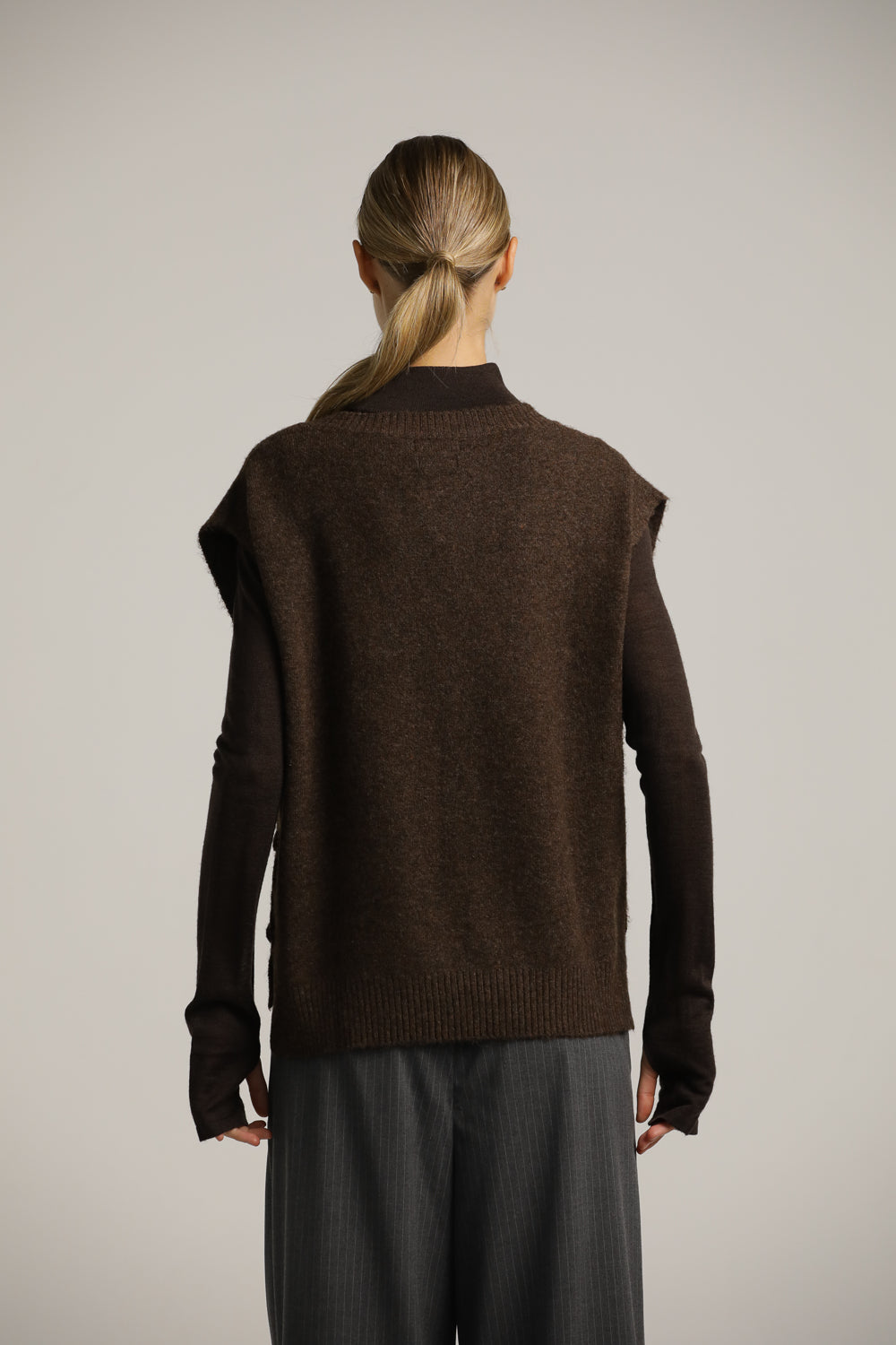Sleeveless Ribbed Knitted Vest
