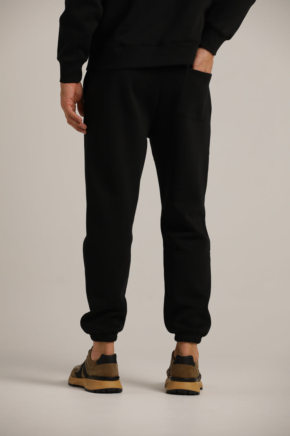 jogger pants