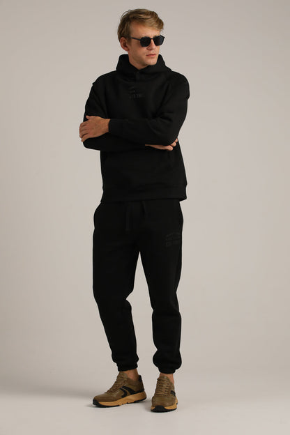 jogger pants