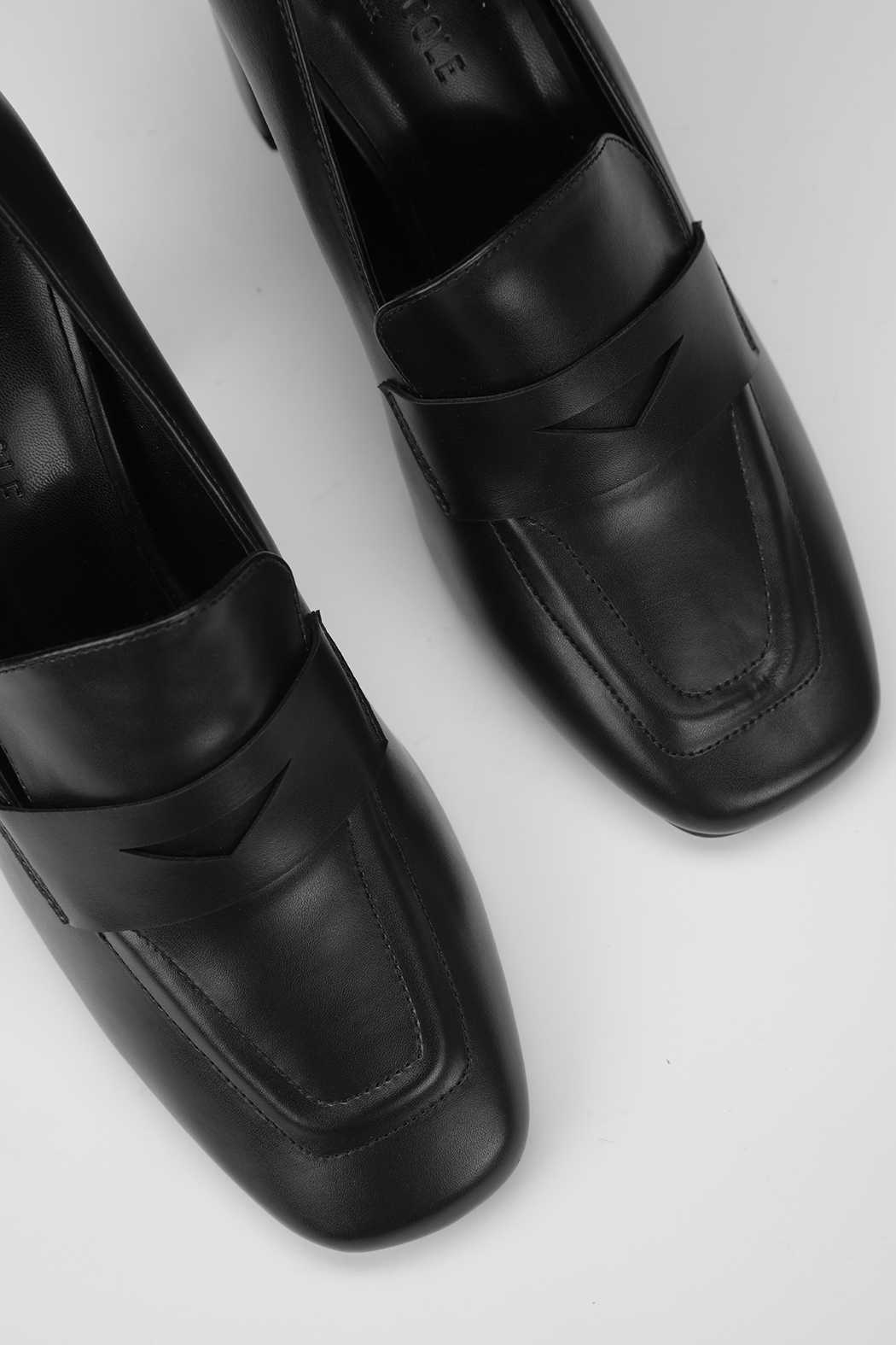 Heel Shoe