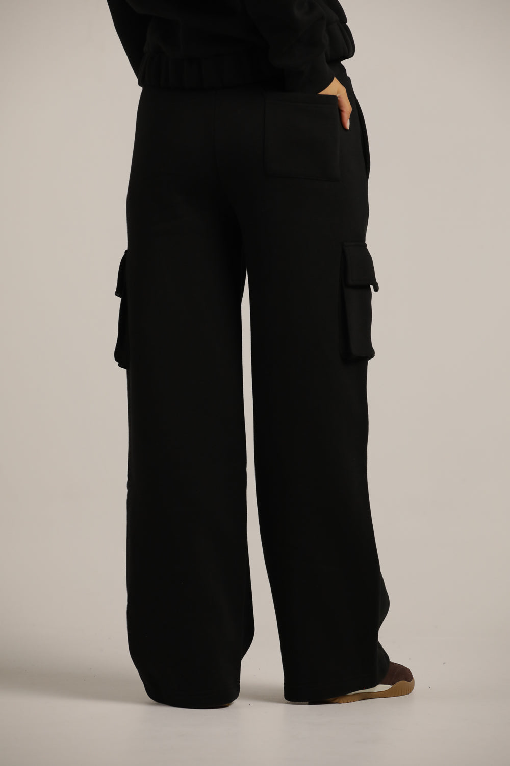 Wide Leg Pants

