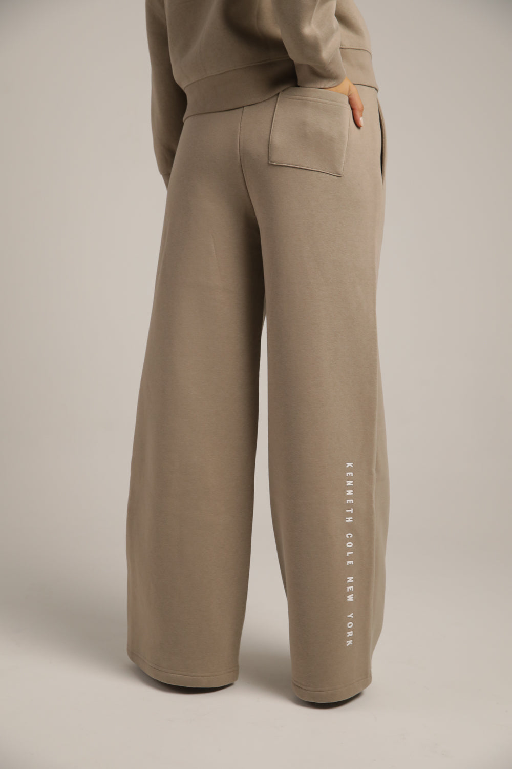 Wide Leg Trousers 
