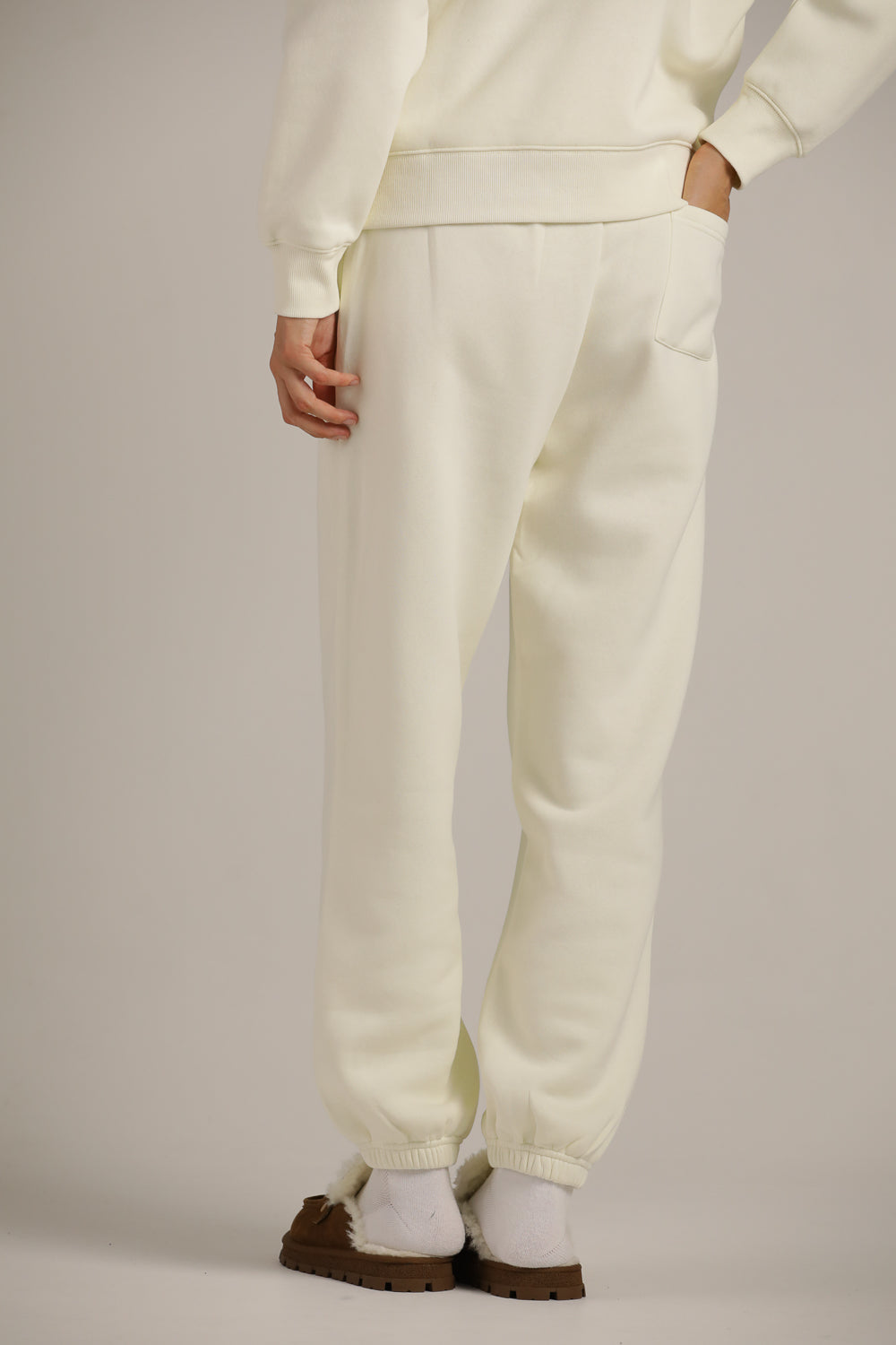 Ribbed Trousers
