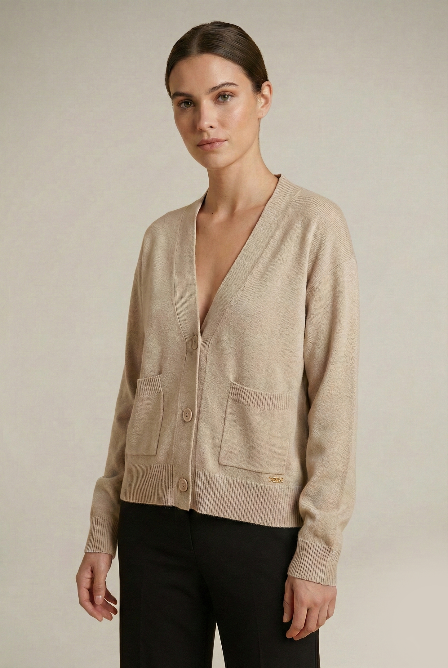 Knitted Buttoned Cardigan