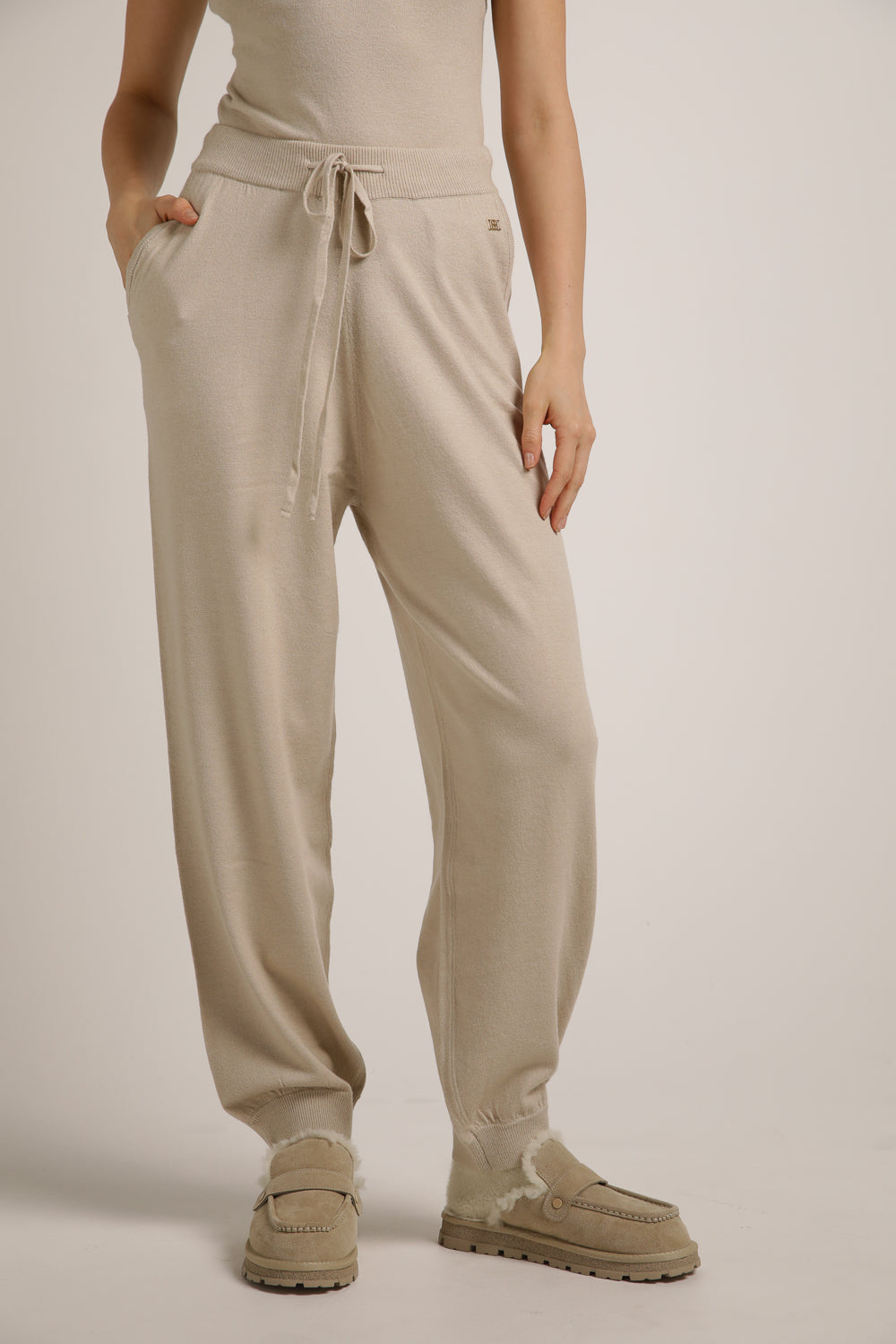 Knitted Cuffed Pants