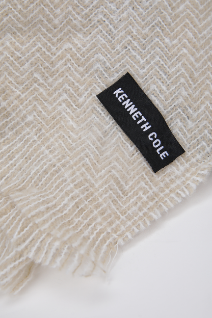 Knitted Scarf With Zigzag Pattern