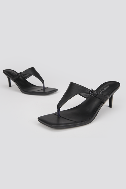 Toe Loop Slide Sandals