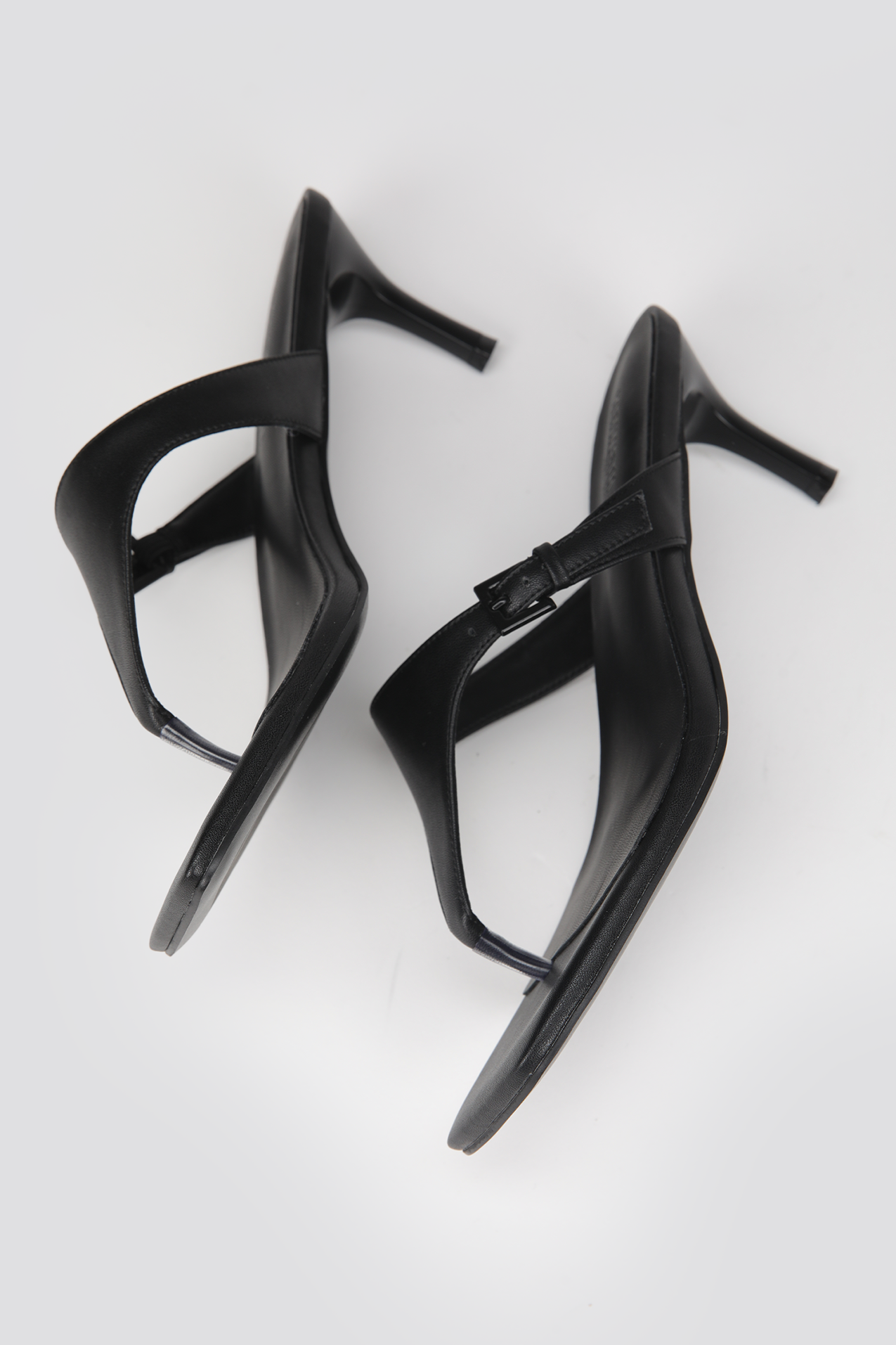 Toe Loop Slide Sandals