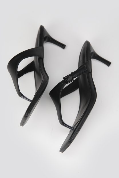 Toe Loop Slide Sandals