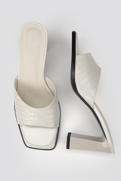 Leather Heels 
