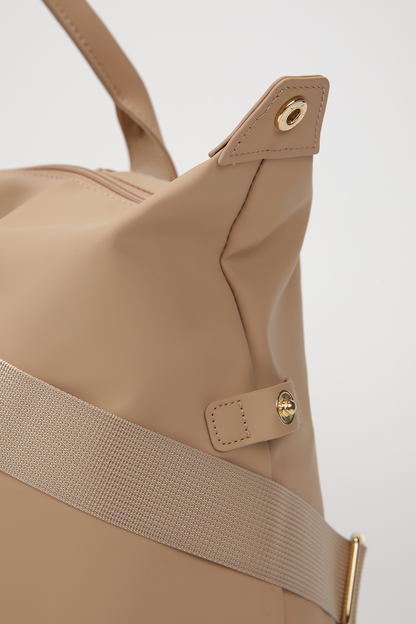 Woman's Duffle