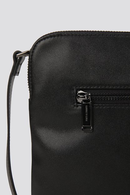 Woman's Leather Crossbody