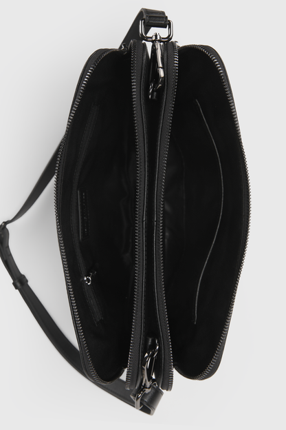 Woman's Leather Crossbody