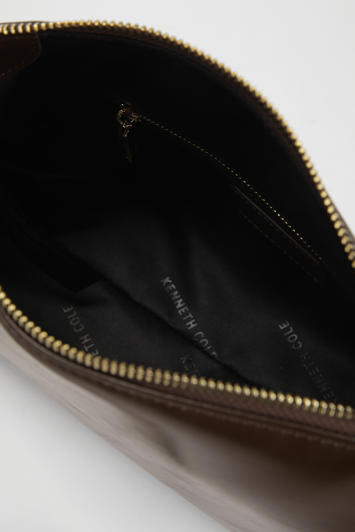 Woman's Leather Shoulder Bag