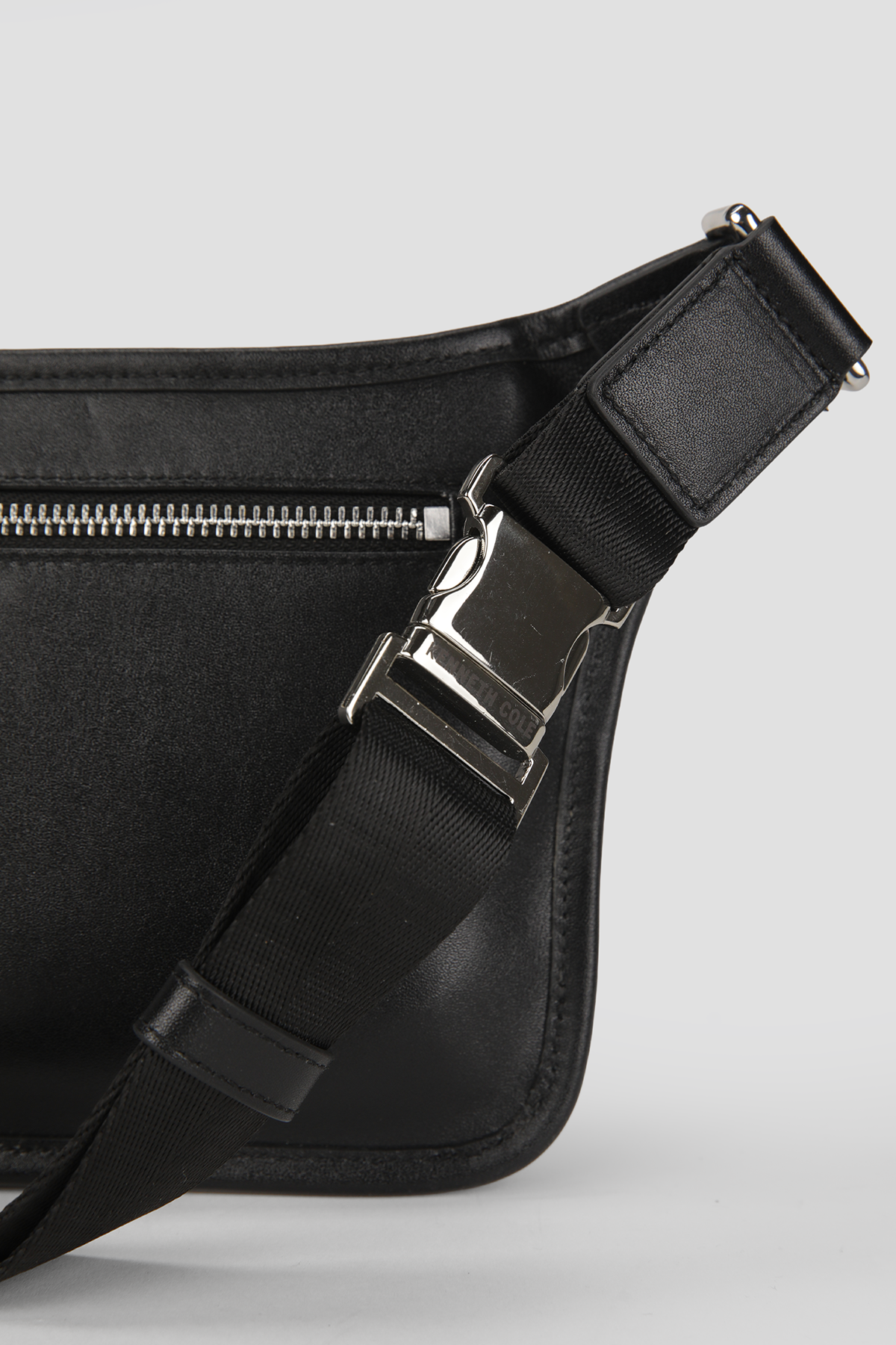 Men's Leather Pouch