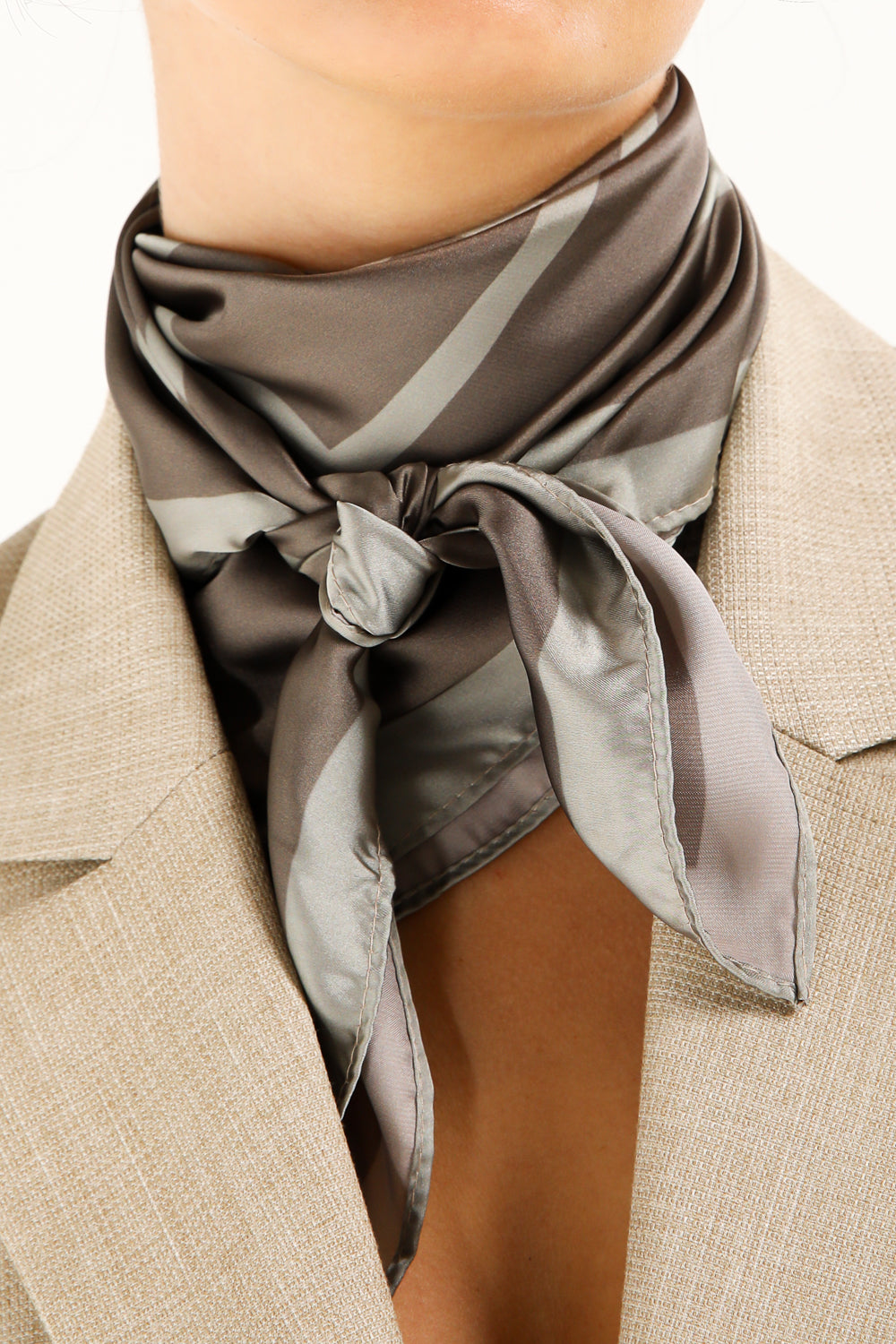 Geometric Print Logo Scarf