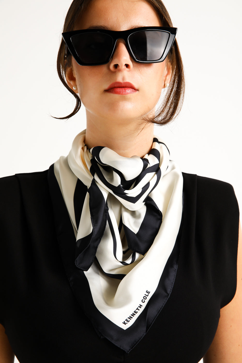 Geometric Logo Print Scarf